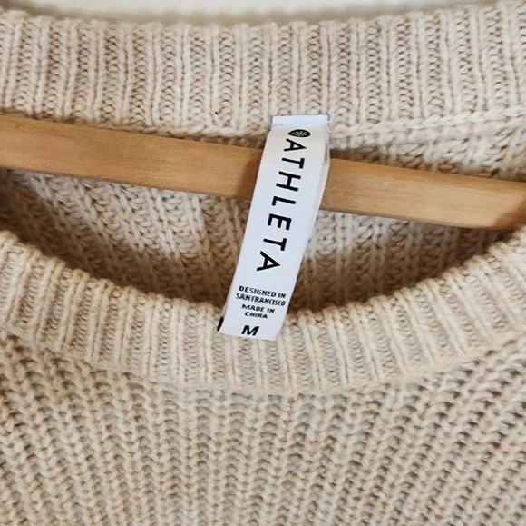 Athleta SierraWool Blend Cream Sweater Soze Medium Hiking Camping Gorpcore Beach - Picture 7 of 10